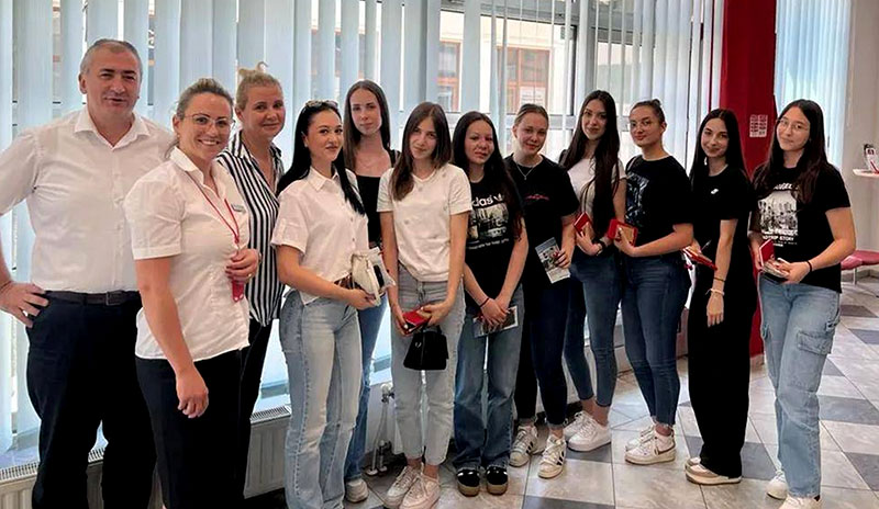 posjeta zagrebackoj banci ugostiteljsko ekonomska skola